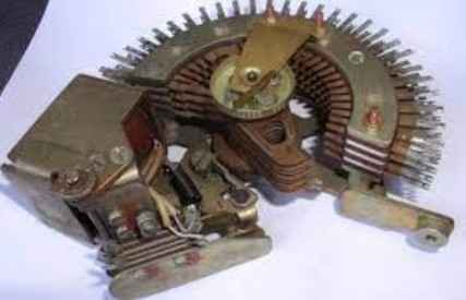 Декадно-шаговый искатель