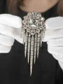 Брошка для Кобры