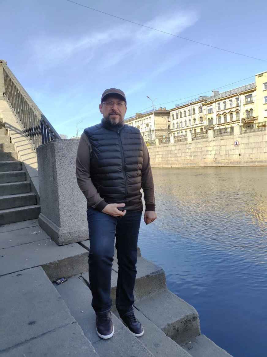 Алексей Братчиков