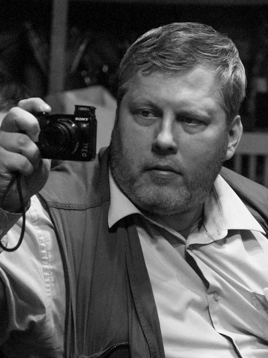 Александр Прутков