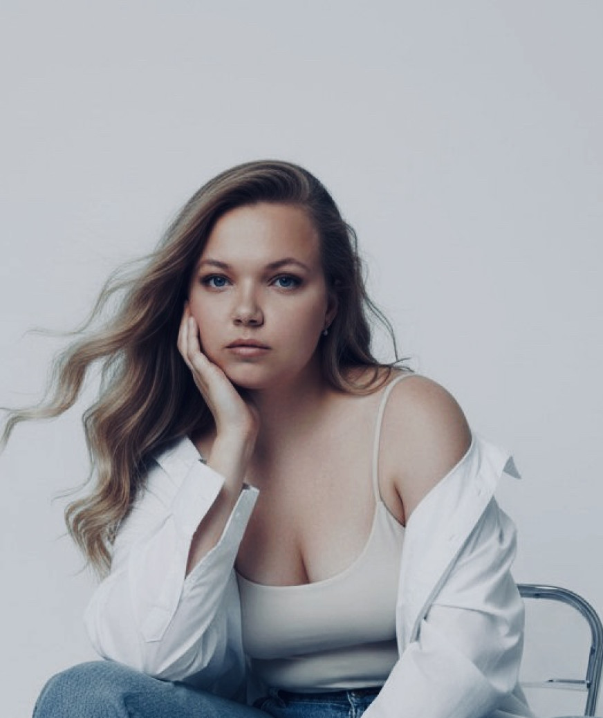 Любовь Комолова