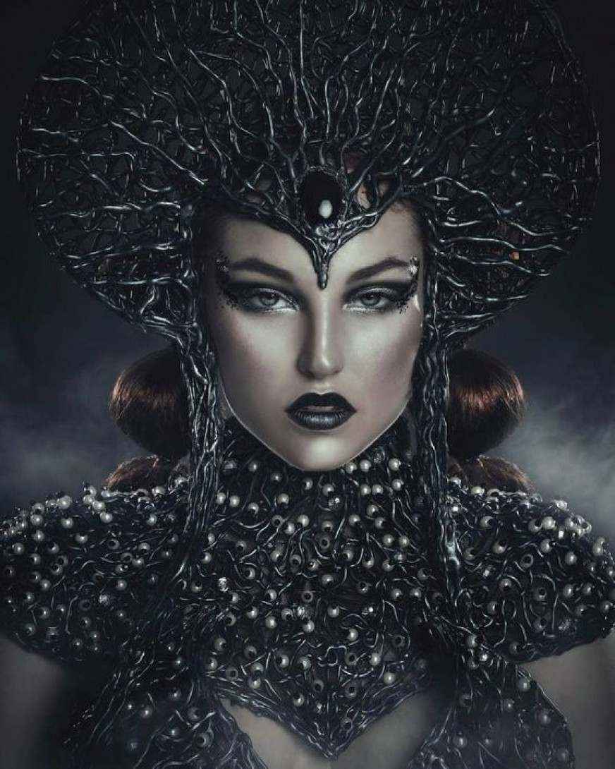 Алена Слава